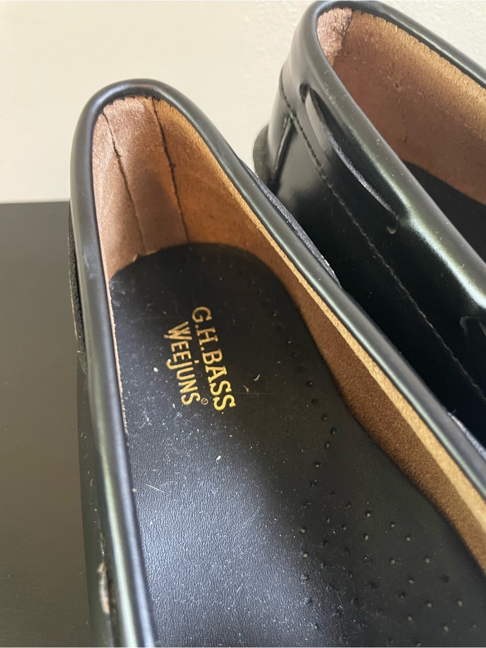 G.H. Bass Weejuns Women's Leather Black/White Esther Kiltie Loafers Size 9.5 - Picture 3 of 9